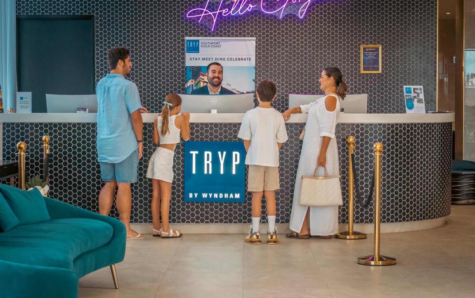Tryp By Wyndham Southport Gold Coast Hotel Apartments Bagian luar foto